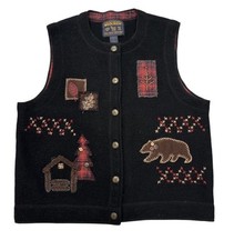 Women's Woolrich Sweater Vest Bear Applique Black Wool Sz Medium Cabin Rustic