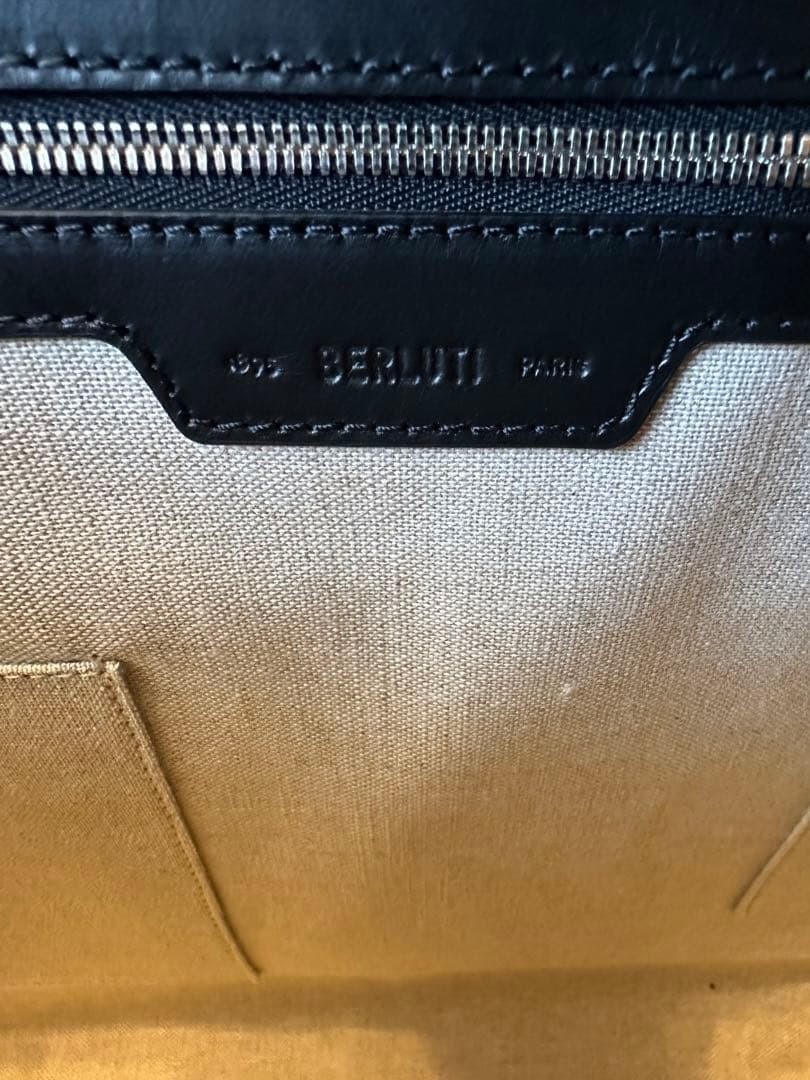 [New, Limited Color, Very Good Condition] BERLUTI Tote Bag image 4