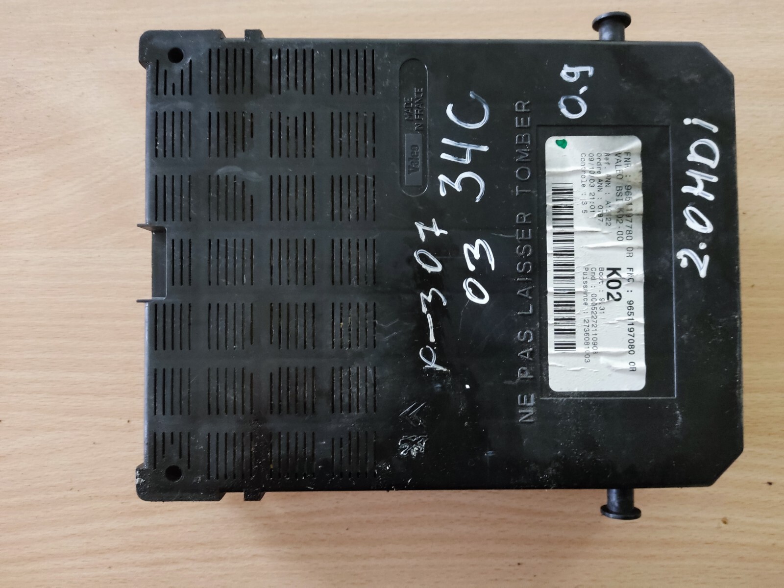 Peugeot 307 2003 2.0hdi FUSES BOX 9651197780 9651197080OR VALEO BSI K02-00 34C