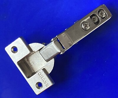 GRASS Hinge - 1006 Series Slide On - 110° Self Close - Full O'lay w/Die Cast Cup