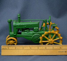 Vintage John Deere Tractor 8 Toy Cast Iron Farmer Farm Core Decor Cabin Cottage