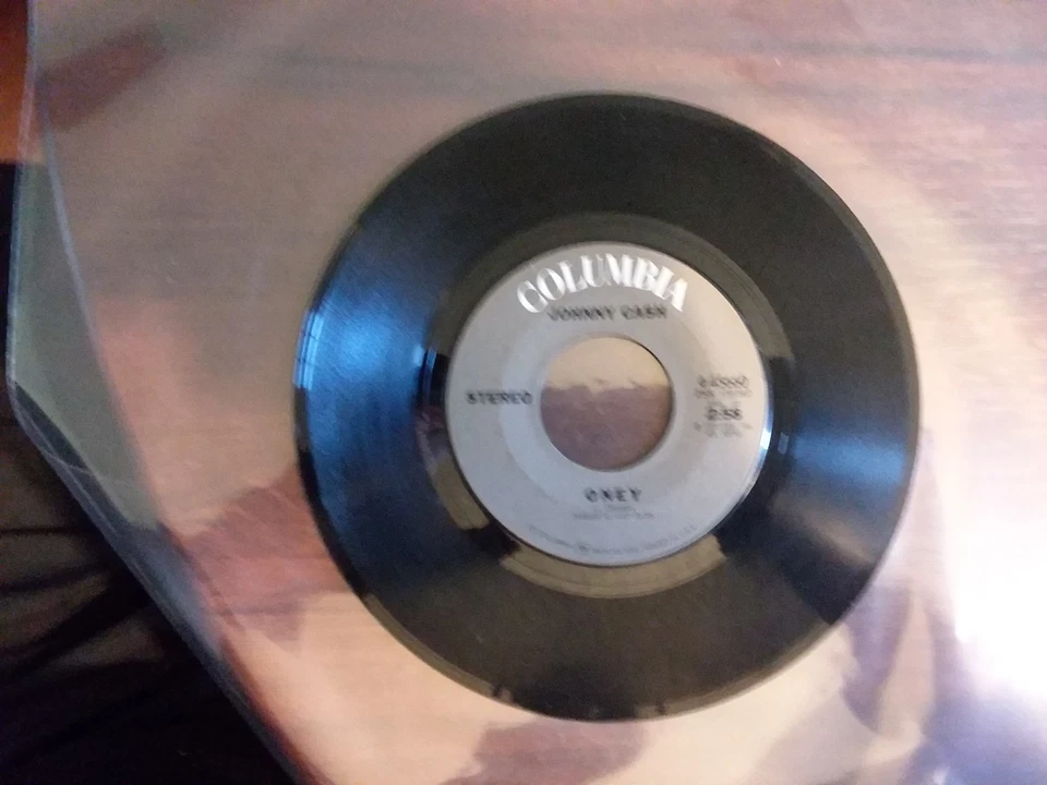 1969 VG+ RARE JOHNNY Cash See Ruby Fall / Blistered 4-45020 45 - Image 2 of 2