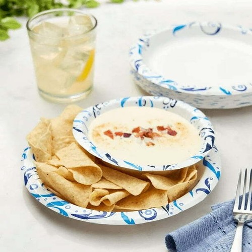 Great Value Everyday Disposable Paper Plates 8.5" 100 Count Strong & Convenient - Picture 3 of 4