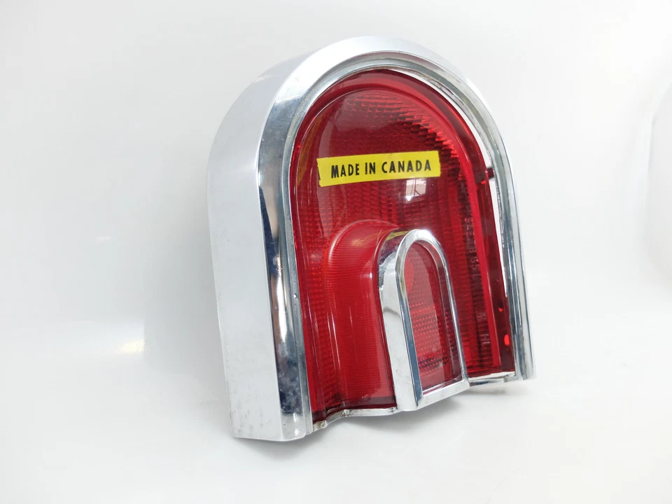 Dodge Dart 1965 derecha derecha derecha lado del conductor interior luz trasera luz trasera nuevo de stock Foto 2 de 4