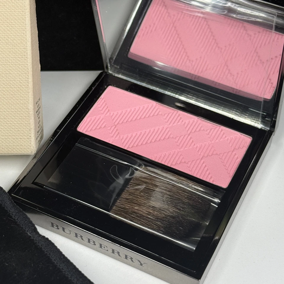 Rubor natural Burberry Light Glow #PEONY BLUSH No. 04 0,24 oz/7 g NUEVO RARO*Verificar Foto 3 de 4