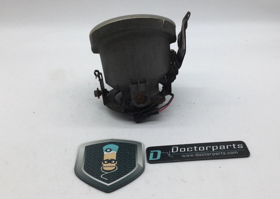 Faro antiniebla delantero derecho Forester Cyl 2003-2005 (montado en parachoques) usado OEM Foto 3 de 4