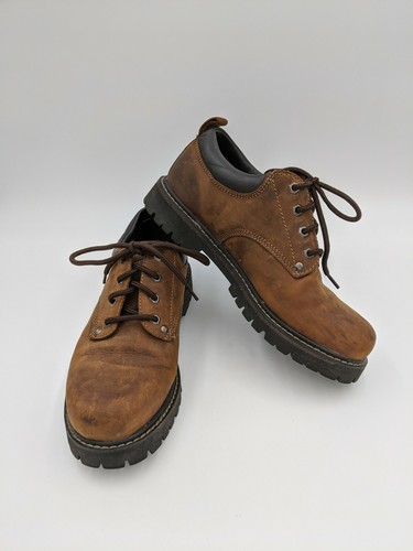 skechers tom cats brown