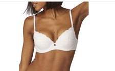 Maidenform Comfort Devotion Your Lift Underwire Bra White Size 38C 11360