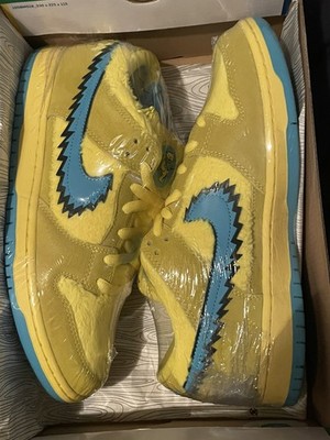 Size 10 MENS- Nike Dunk Low SB x Grateful Dead Yellow Bear - Boxed, Never Worn 