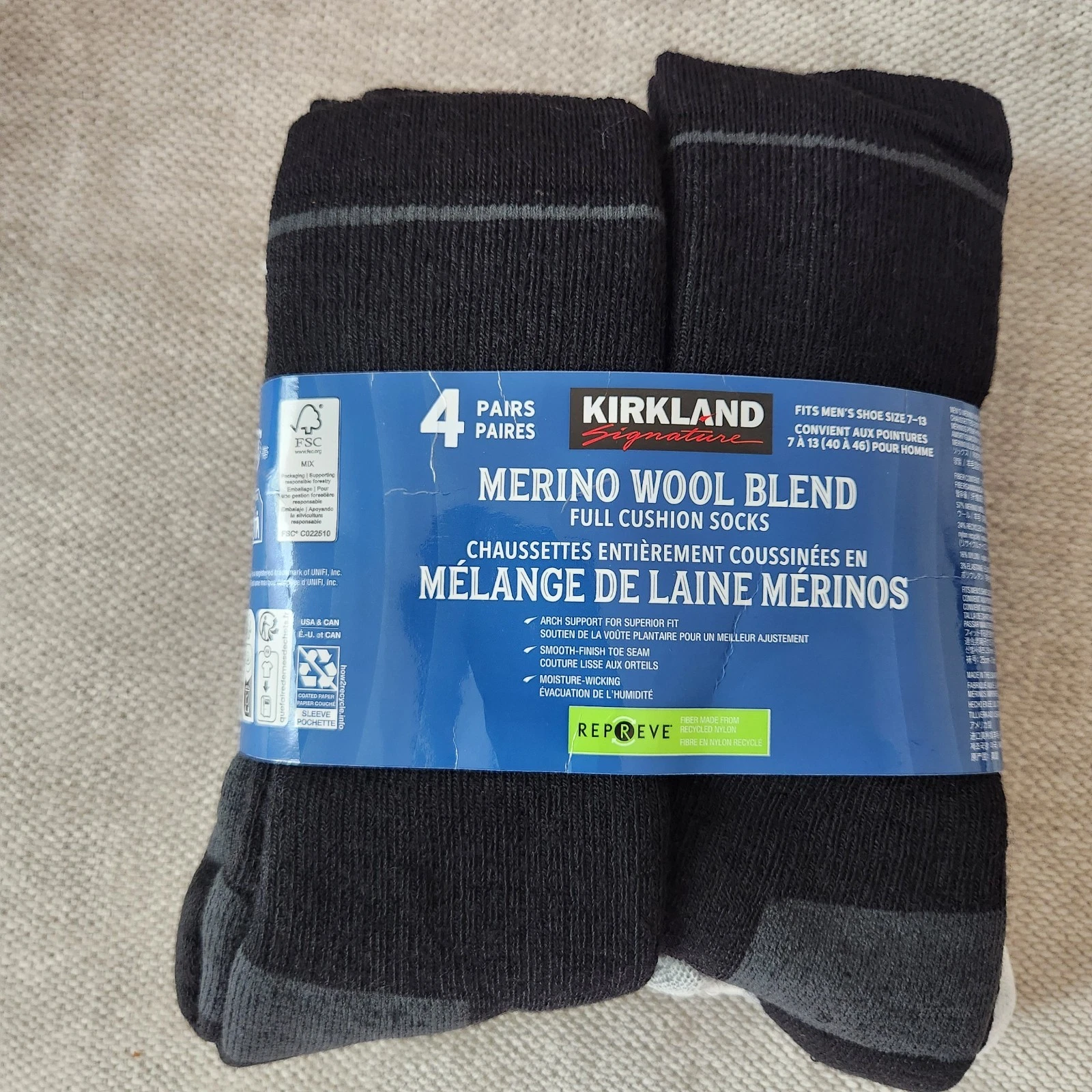 Kirkland Signature Mens 4 Pack Merino Wool Blend Crew Socks - Black and Gray