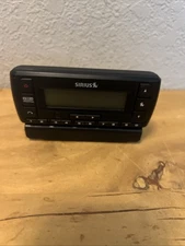 SIRIUS Stratus SV5R Satellite Radio Receiver and Dock (NO POWER CORD)