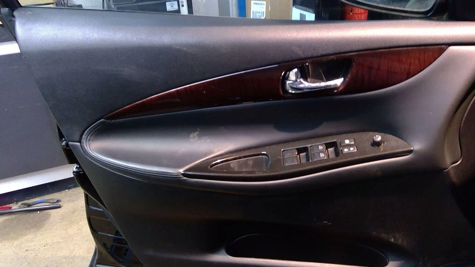 10 INFINITI EX35 Front Door Trim Panel Foto 2 de 4