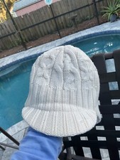 Burton White Cable Knit 100 Wool Beanie with Lid