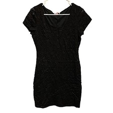 Isaac Mizrahi Women's Size Medium Bodycon Lace Cottagecore Little Black Dress