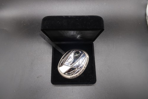 Vtg Cadillac Heritage Ownership 3 Medallion Grill Ornament Beautiful Swag Emblem - Picture 3 of 13