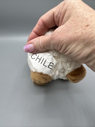 Rare Patagonia Chile Sheep Lamb Plush Stuffed Animal 7” - Picture 7 of 7