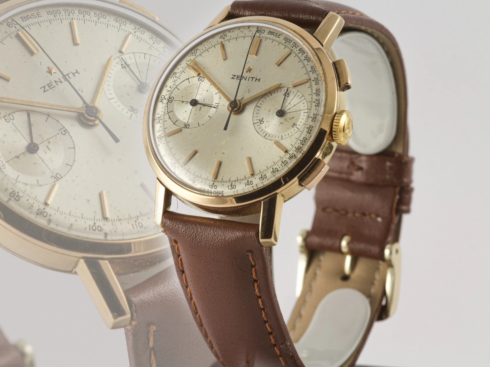 Zenith — Original Zenith Vintage Jumbo Chronograph 146D 18ct Rose Gold from 1950 "EXCELLENT"
