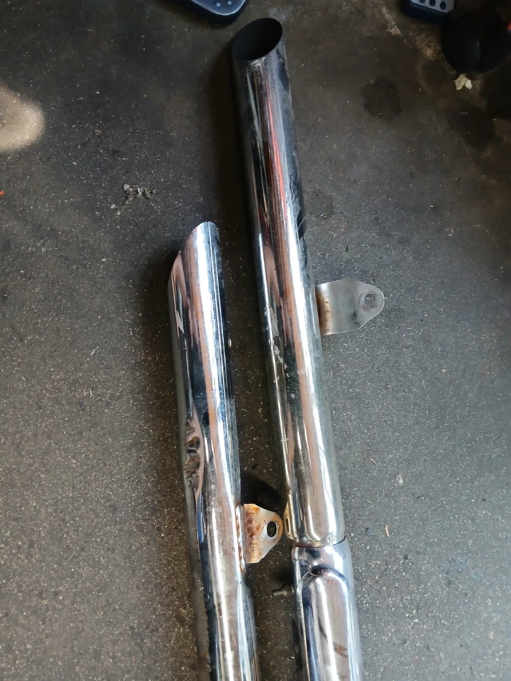 Yamaha V Star 1100 XVS1100 2007 tubo de escape silenciadores de repuesto Foto 2 de 4