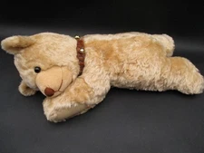 Gail Erickson Artist Teddy HUG-E-BEARS Honey Blonde Mohair Bear Lying Down