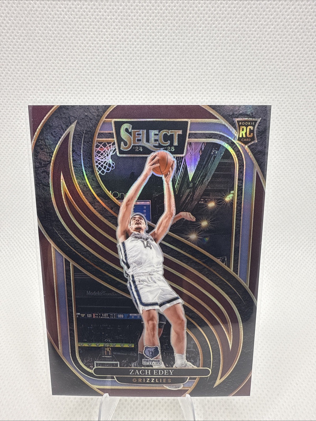 2024-25 Panini Select - Premier Level Zach Edey #192 Maroon Prizm /175 (RC)