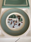 Avon Christmas plate 1975 fourth edition, gold rim, Wedgwood — photo 1