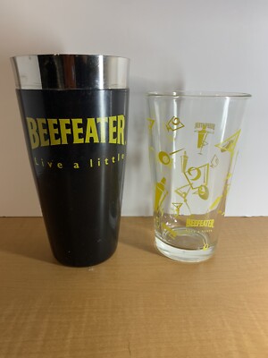 Beefeater Gin Coctail Metal / Rubber  Shaker & 16oz Glass. New Never Used.