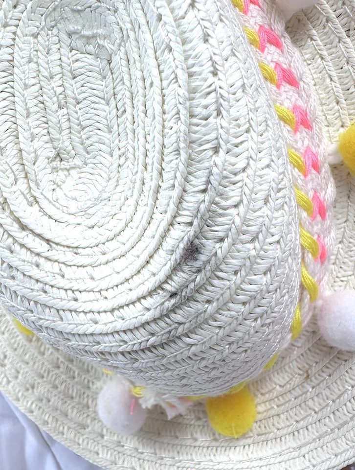 Roupa de moda de viagem estilo férias Our Generation para bonecas 18" *MANCHA NO CHAPÉU* - Imagem 2 de 4