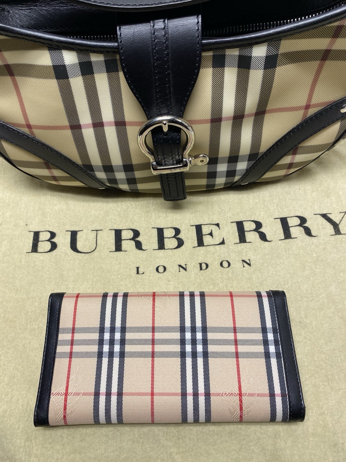 Burberry Check Buckle Mini Shoulder Hobo Bag w/ Nova Check Wallet Vintage 2000s image 3