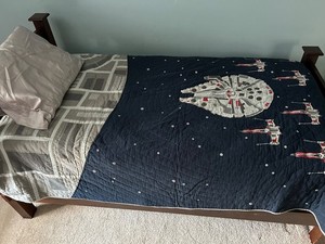 Potter Barn Kids Star Wars Bedding Millennium Falcon Death Star Twin Quilt