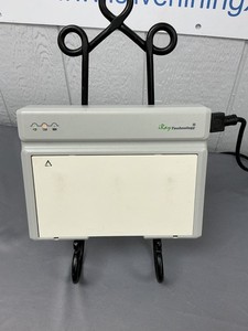 IRay Technology dr battery charger (Battery is NOT included)