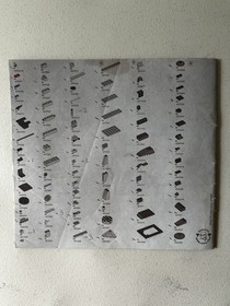 LEGO Star Wars: AT-ST (7657), complete w/ manual and Minifigs, no box.