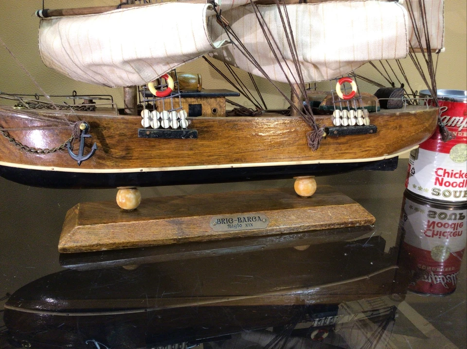 Veleiro antigo NÃO É UM KIT 17,5”” de altura 19” de comprimento todo em madeira Bric-Barca Siglo XIX - Imagem 3 de 4