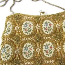 Vintage Hand Beaded Honk Kong Purse Metal Strap