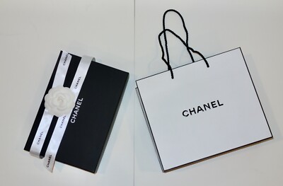 CHANEL GIFT BOX AUTHENTIC (10
