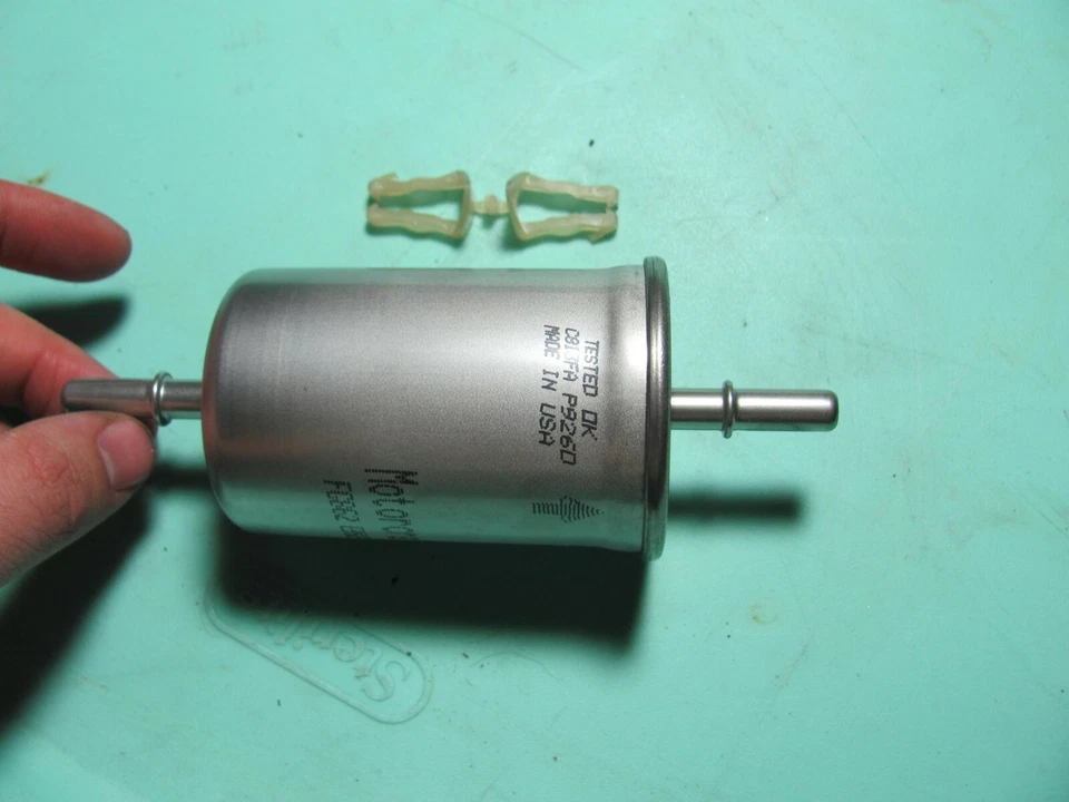 Nuevo de Lote Antiguo Ford E9SZ-9155-A Motorcraft FG-862 Filtro de Combustible 1989-03 Escort Tracer Foto 2 de 4