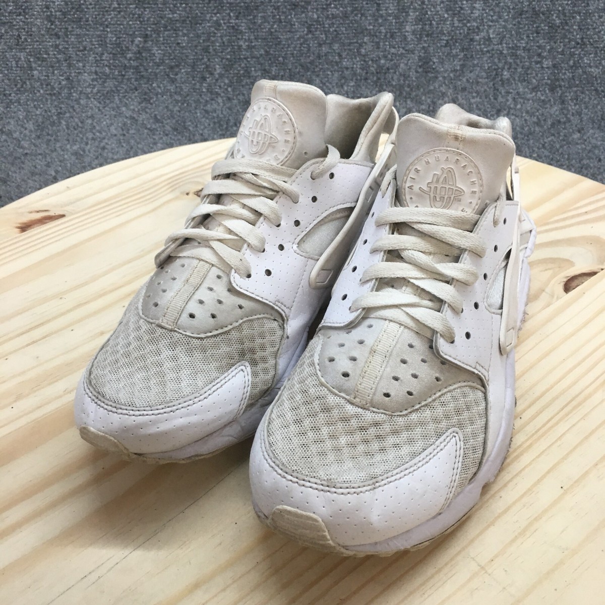 Nike Air Shoes Mens 8 Huarache Running Sneakers 318429-111 
