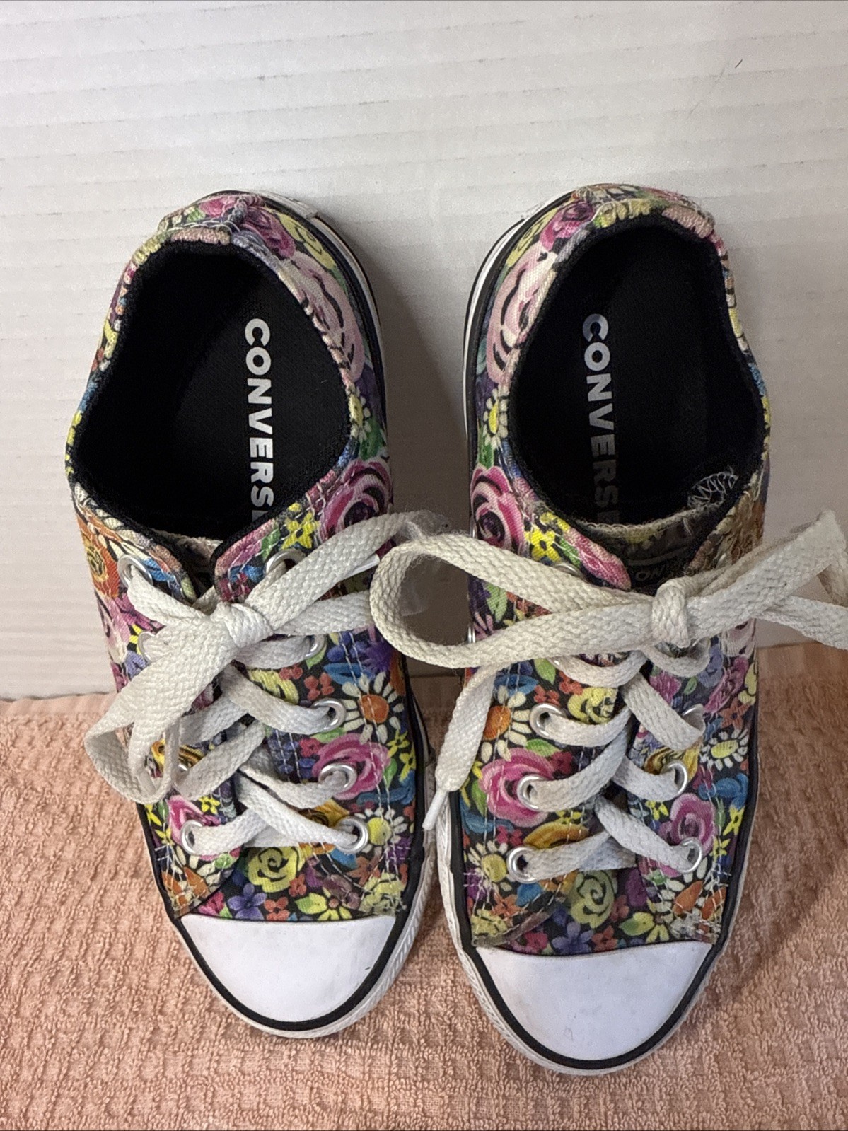 Converse Youth All Star Low Top Canvas Multicolor Flowers Shoes - Size Yth 1 US thumbnail 3