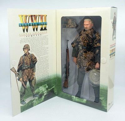Boxed Dragon WWII Austria 1945 German Grenadier Wihelm Figure 1999