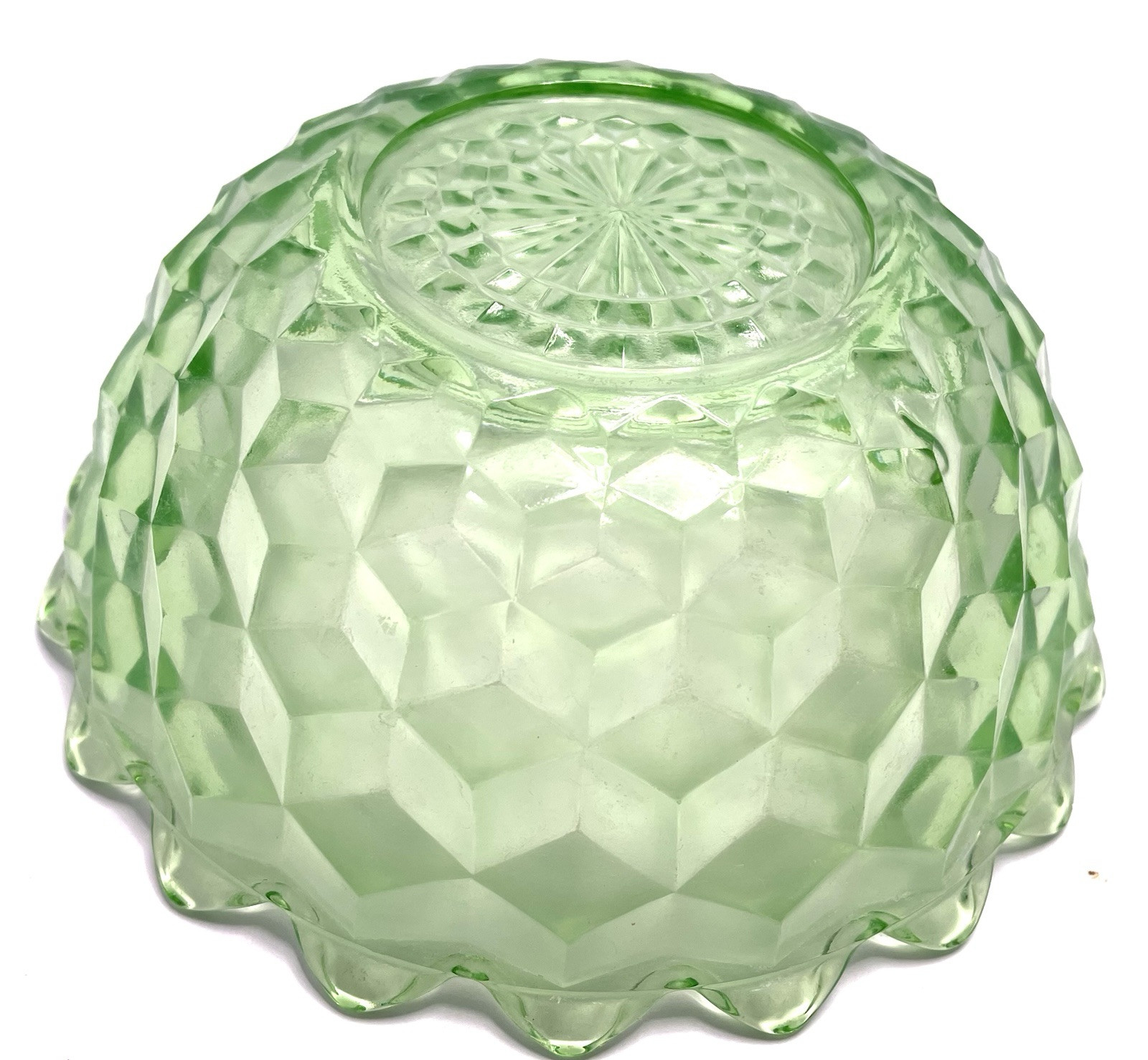 Vintage Green Depression Glass Jeanette/Cube Pattern 7.25 Inch Bowl
