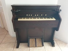 Hammond Organ Needs Tuned. Vintage. Musical Instrument.