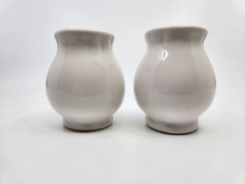 Ceramic Christmas Salt And Pepper Shakers The Spirit Of Christmas Is Love - Picture 3 of 6