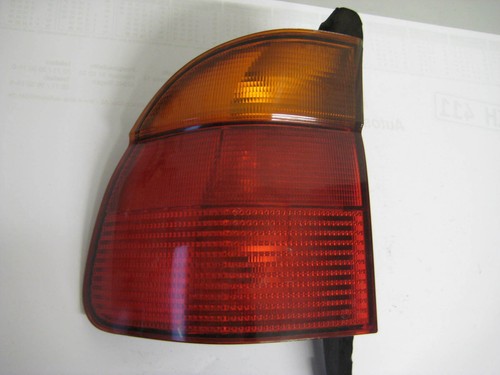 Rücklicht original BMW E39 Kombi links  8361671