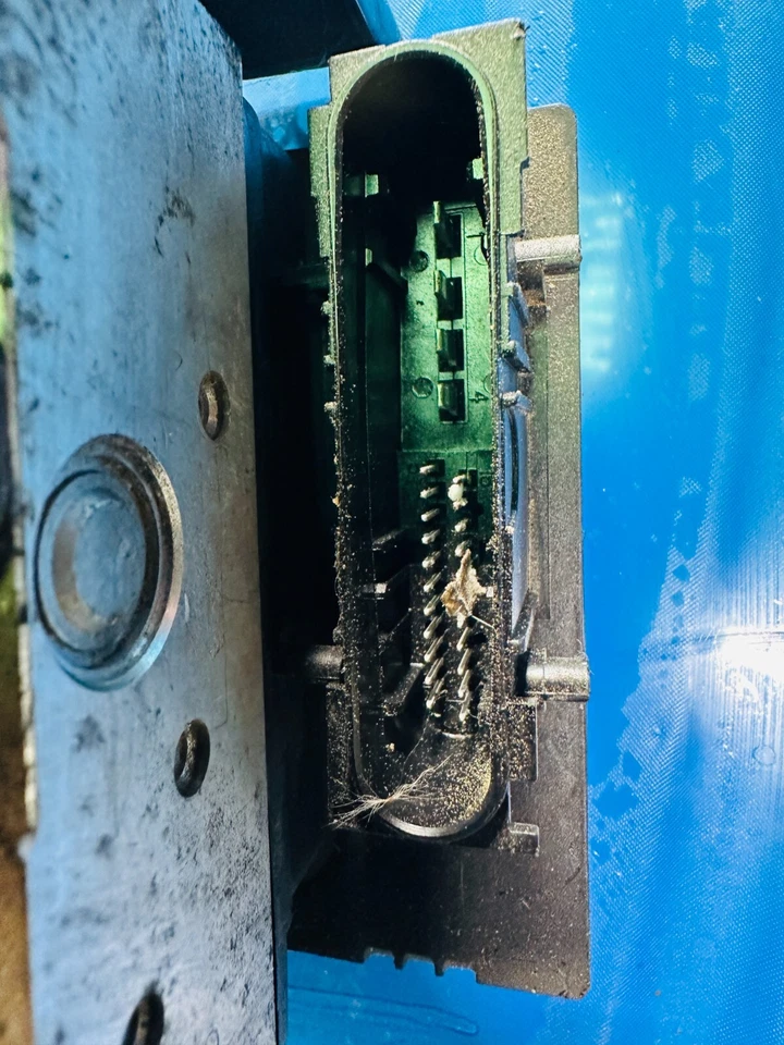 🐼 Bomba ABS Nissan Altima 2012 Foto 2 de 4