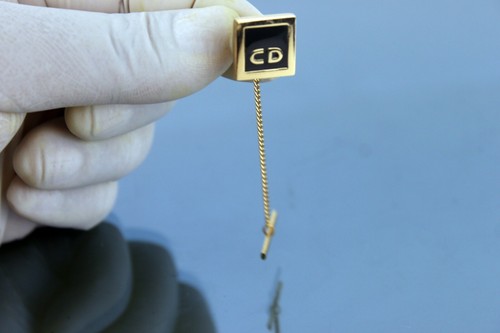 Authentic Christian Dior CD Gold Tone Black Pin Brooch Accessories Used Germany - Picture 10 of 12