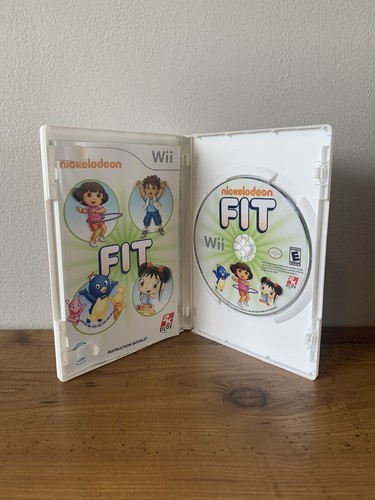 Nickelodeon Fit - Complete w/ Manual - Tested - Nintendo Wii - Dora - 2K Games - Picture 2 of 4