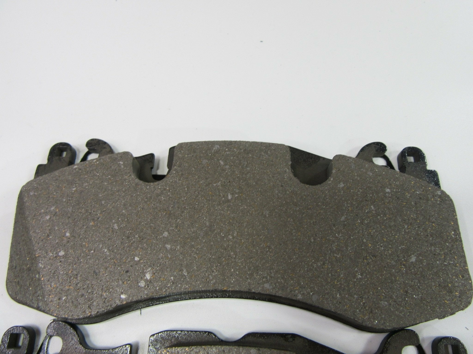 Aston Martin Rapide front brake pads & wear sensor 301