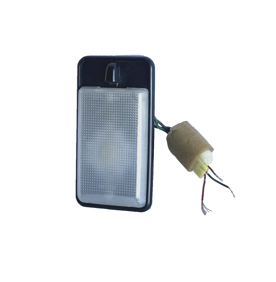 1995-2004 Nissan Pickup Frontier Rear Dome Light Lamp Assembly Black OEM Tested - Image 4 of 4