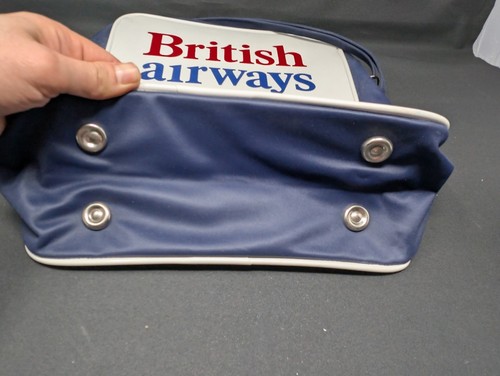 BARELY USED! Vintage British Airways Shoulder Bag or Handbag 1970s RETRO Purse - Picture 9 of 9