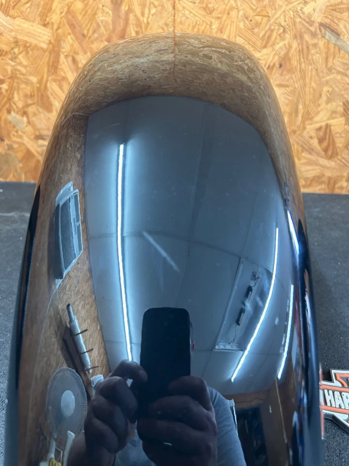 OEM HARLEY-DAVIDSON 2014-23 Touring Ultra Road Street Glide CVO Front Fender - Image 2 of 4