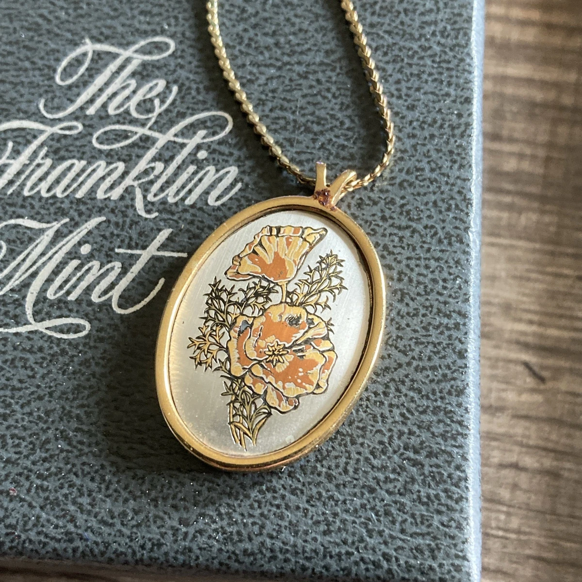 25+ Franklin Mint Fashion Necklaces & Pendants for sale | Updated